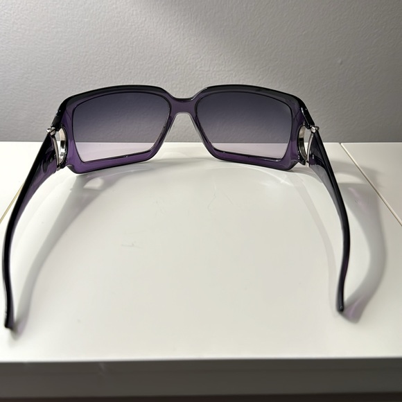 Gucci AUTHENTIC Sunglasses Purple with Horsebit - Preowned - Picture 3 of 5